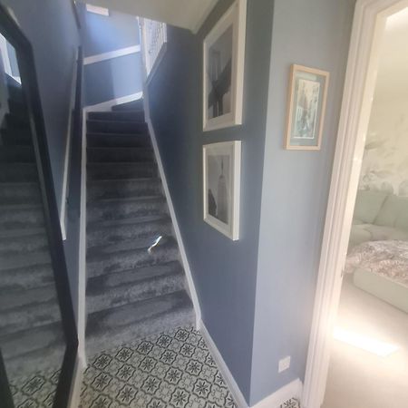 Edinburgh- 2 Double Rooms Available 外观 照片